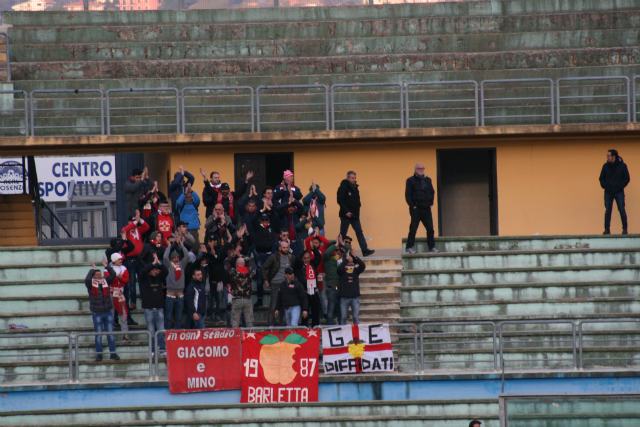 (VIDEO) Che brutto Cosenza. I rossoblu, come a Foggia, giocano solo un tempo e con il Barletta finisce 1 a 1 76 CS BA 05