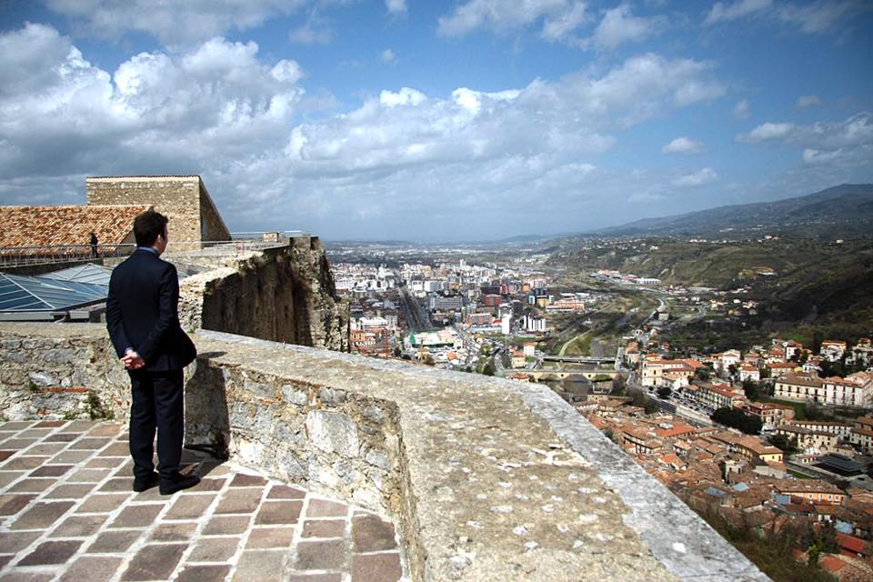 Il Castello Svevo è quasi pronto per essere restituito ai cosentini e ai turisti (FOTO) 60 Occhiuto castello 06