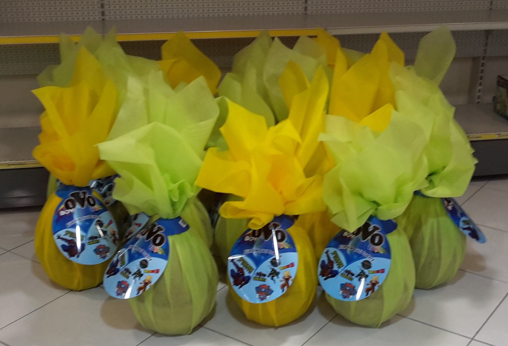 Sequestrate circa cinquemila uova di Pasqua contraffatte da un'azienda cosentina (FOTO) 54 20150401 091723