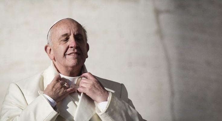 Papa Francesco durante l'Udienza Generale in Piazza San Pietro, Vaticano, 08 gennaio 2014. ANSA/ ANGELO CARCONI