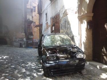 Un altro crollo a Cosenza Vecchia, evacuata una famiglia (FOTO) 102 crollo-cosenza-vecchia (1)