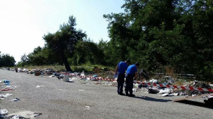Rifiuti sulla SS 107, Occhiuto emette un'ordinanza straordinaria e dichiara guerra agli incivili 59 Rifiuti 04