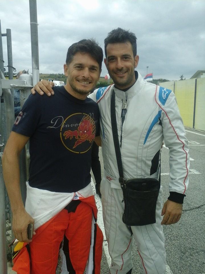Nella foto: Alessandro Chiarelli con il campione automobilistico Giancarlo Fisichella