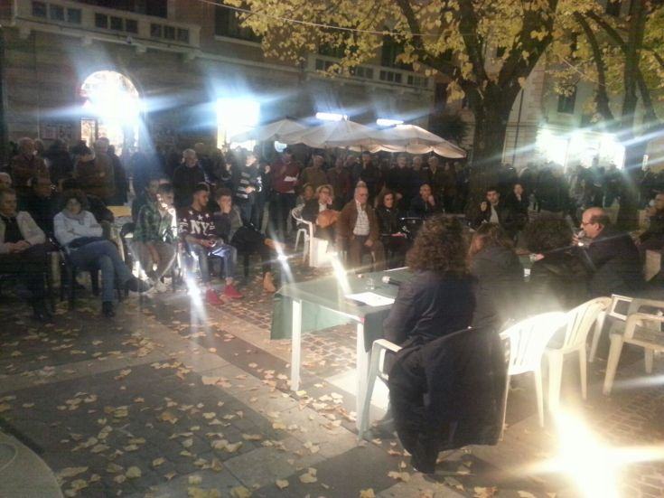 Partecipato incontro dei 5 Stelle a Cosenza, polemica per l'annunciata candidatura di Corbelli 54 IMG-20151107-WA0031