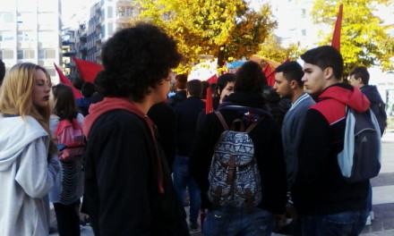 Cosenza diffida Renzi, studenti e docenti in protesta: 'Non sfruttati per l'Enel, ma per il centro storico' (FOTO) 79 IMG_20151113_093330