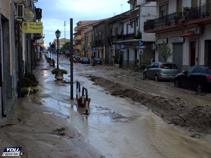 La Calabria si sbriciola sotto il maltempo: locride in ginocchio. Spazzati via diversi tratti della Statale 106 82 Maltempo2