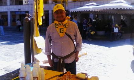 Produttori latte 'trasformano' il Metropolis in una stalla: ''Le multinazionali vi truffano'' (FOTO) 127 coldiretti-latte (16)
