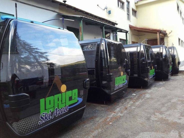 Le nuovissime cabinovie con il logo di Lorica