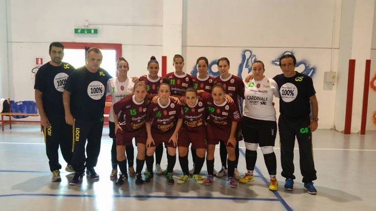 Minacce alla squadra di calcio a 5 femminile di Locri, il presidente: "Ci ritiriamo". Sul sito la scritta "Chiuso per dignità" 56 Locri calcio a 5
