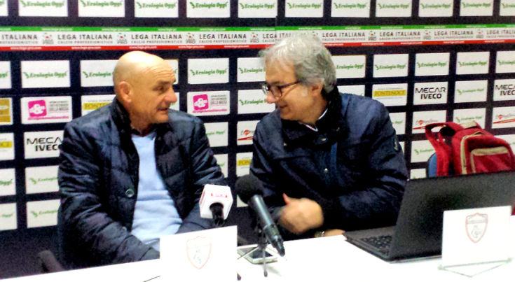 Il tecnico rossoblu nella conferenza stampa di questa mattina