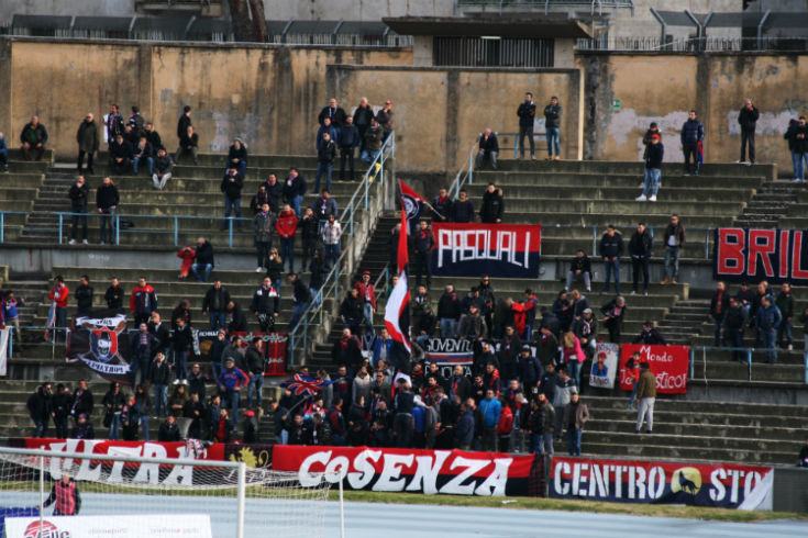 Il Cosenza torna a dettare legge al Marulla. Tre sberle al Messina e ottavo successo casalingo. Finisce 3 a 1 126 IMG_9362