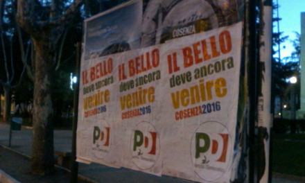 Il PD tappezza Cosenza di manifesti 'cantando vittoria' (FOTONOTIZIA) 58 pd-cosenza