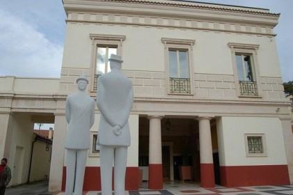 Statue Orrico da Andreotta a Santa Teresa, lo 'sfregio' all'arte e alla legalità (VIDEO MAIALE SGOZZATO) 66 orrico statua