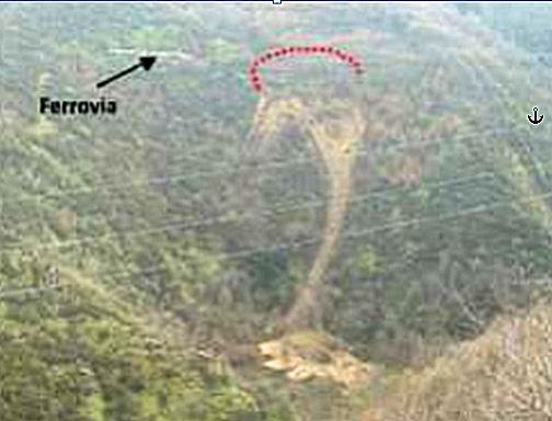 Frana tratta cosenza catanzaro treno