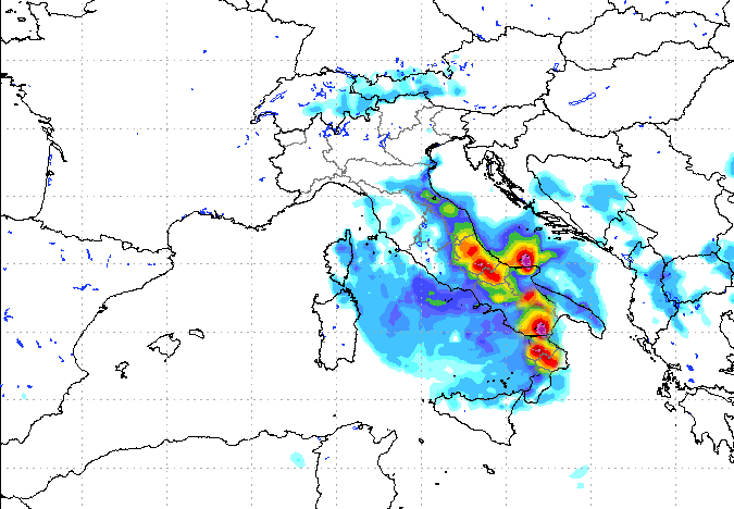 la mappa delle piogge previste per la giornata di venerdì 15 luglio