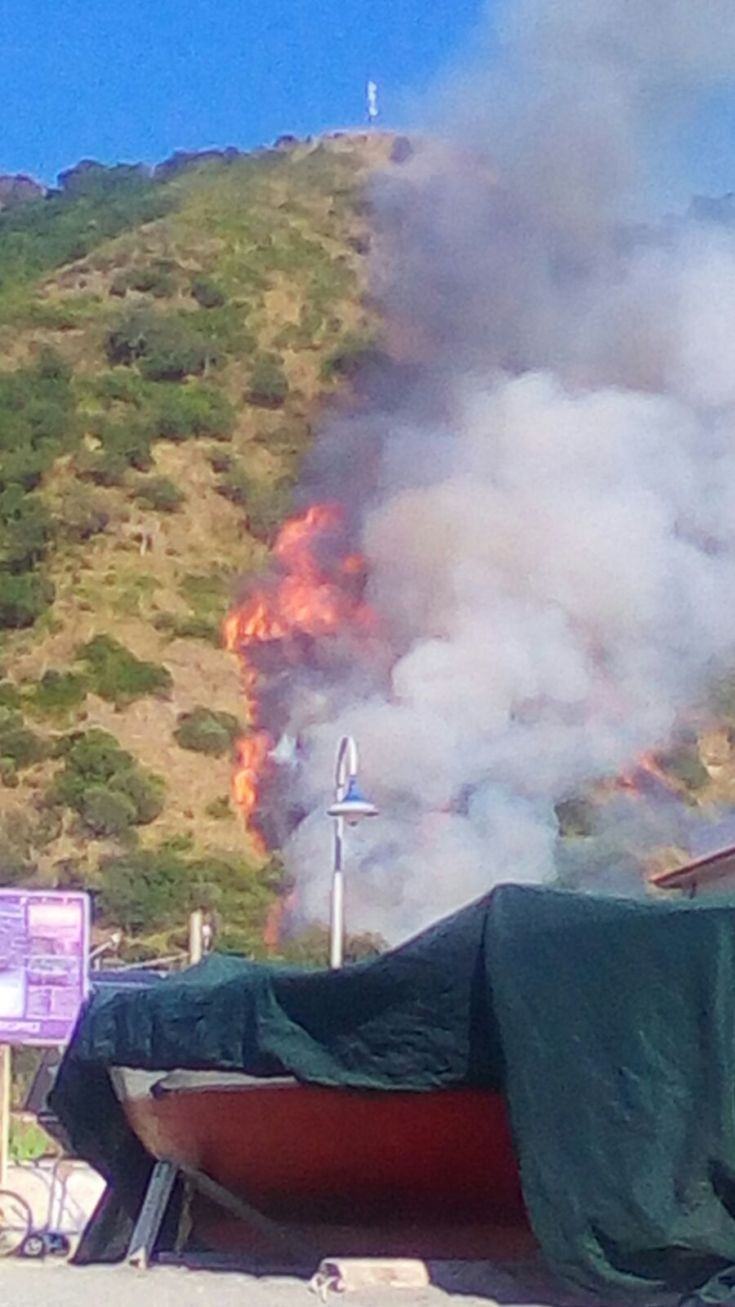 incendio fiumefreddo stazione