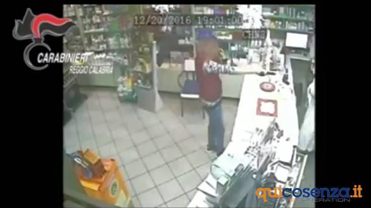 15enne-rapina-farmacia-san-luca2