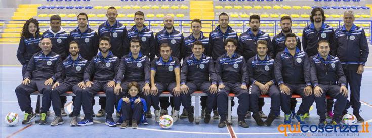 CSI Cosenza, in Serie A il San Francesco continua a vincere. Cadetteria: comandano in due 54 L'ASD Papa Francesco rifilia una sonante 6 a 2 al Santa Famiglia e si conferma al 2' posto