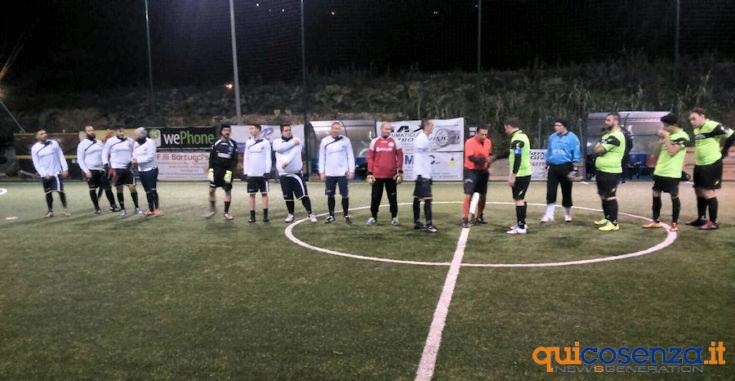 CSI Cosenza, in Serie A il San Francesco continua a vincere. Cadetteria: comandano in due 56 Prezioso successo del Futsal Castrolibero che batte 4 a 2 l'ASD Lupi SGF nello scontro diretto e sale a 6 punti