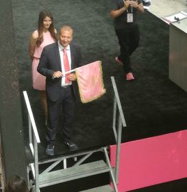 100GiroSindacoBandiera