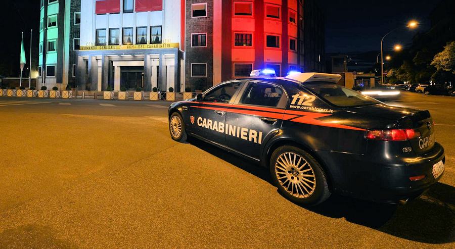 Carabinieri auto3