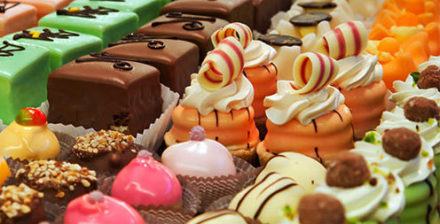 shutterstock_93400561_pasticceria