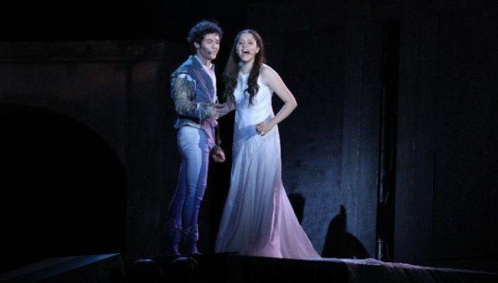 Romeo-e-giulietta-ama-e-cambia-il-mondo-musical-770x439_c