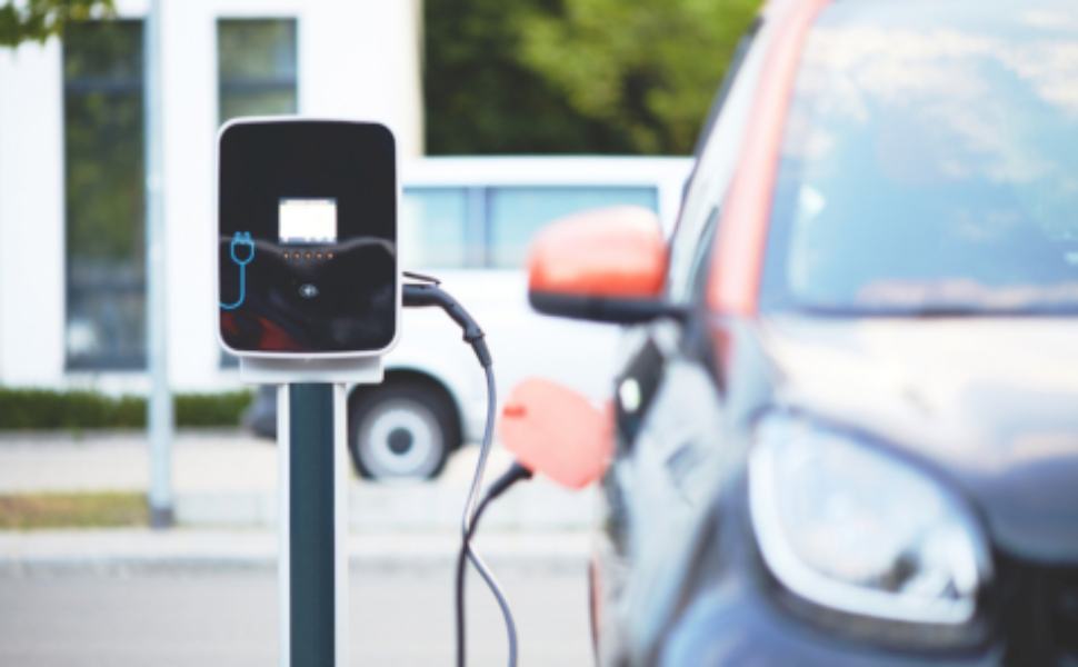 Incentivi auto 2022, come funziona il bonus: anche moto, veicoli elettrici  e ibridi - QuiCosenza.it