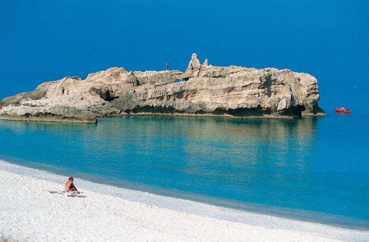 Baia di Riaci Santa domenica