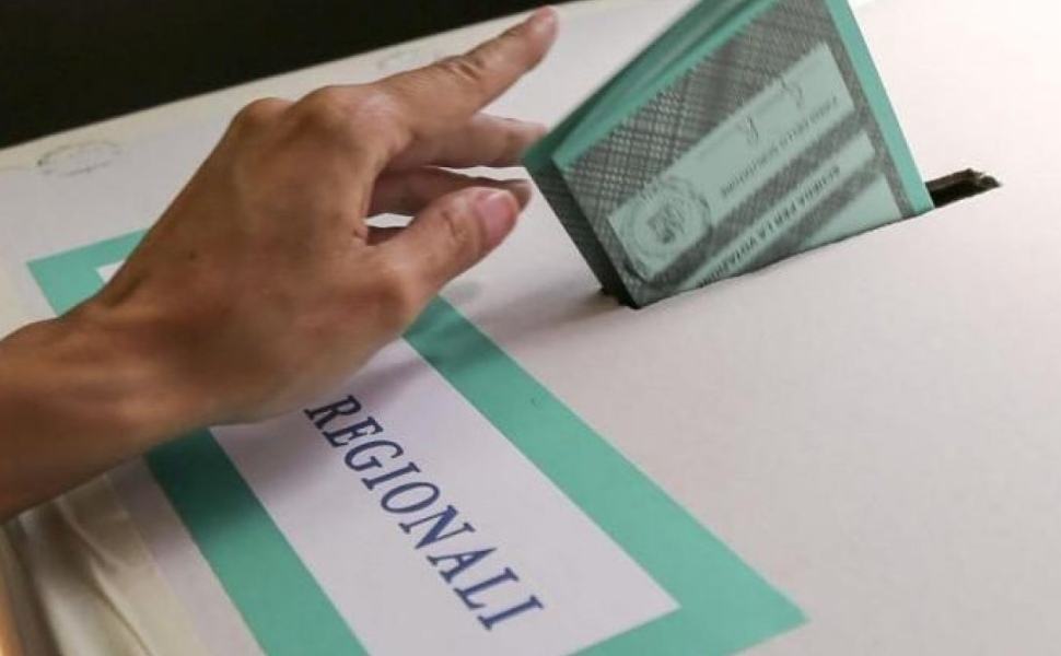 regionali affluenza ore 12