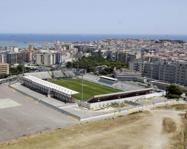 nuovo stadio crotone