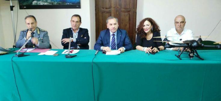 foto conf stampa AIB