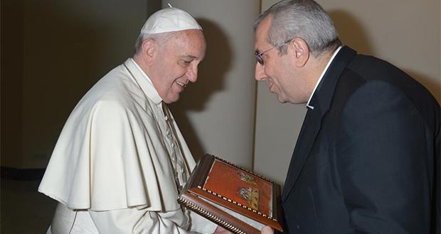 papa-francesco-satriano
