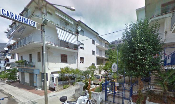 stazione carabinieri amantea