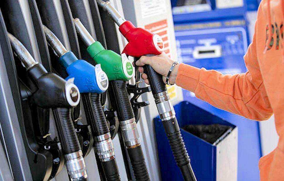 caro benzina calabria