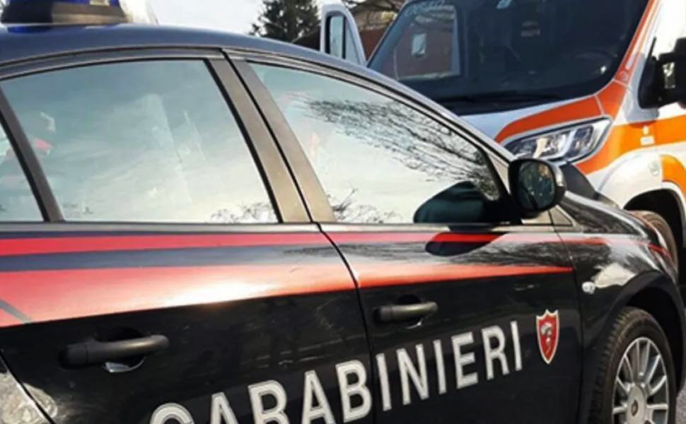 ambulanza-e-carabinieri