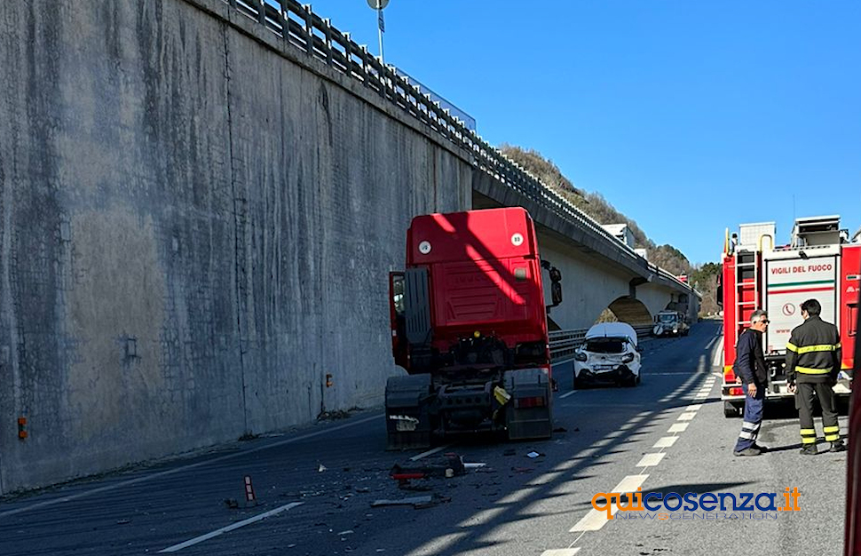 A2 incidente Rogliano