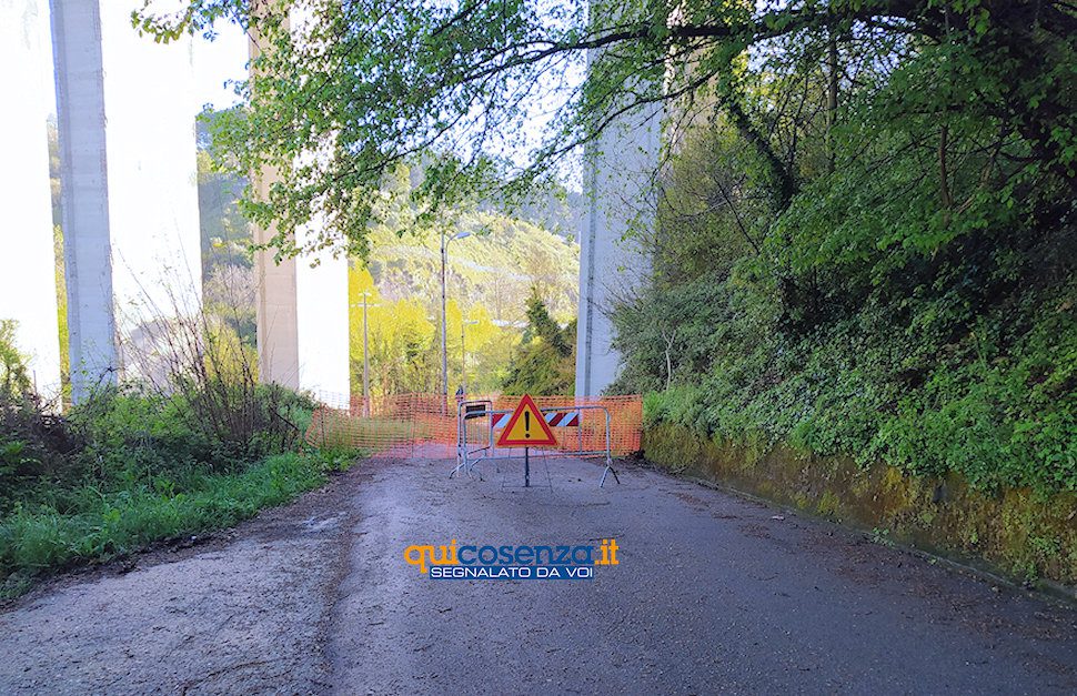 Via Granci Dipignano strada chiusa