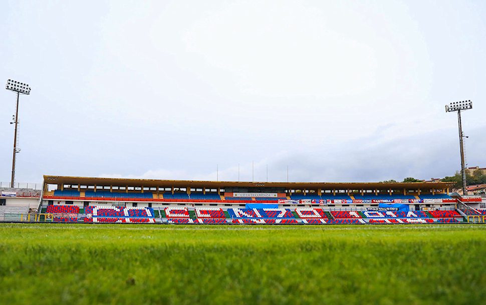 Tribuna B Stadio Marulla