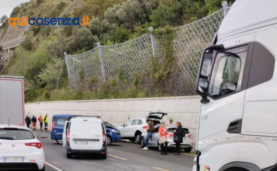 incidente a2 pizzo lamezia 02