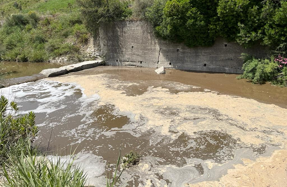 percolato nel fiume Nicà