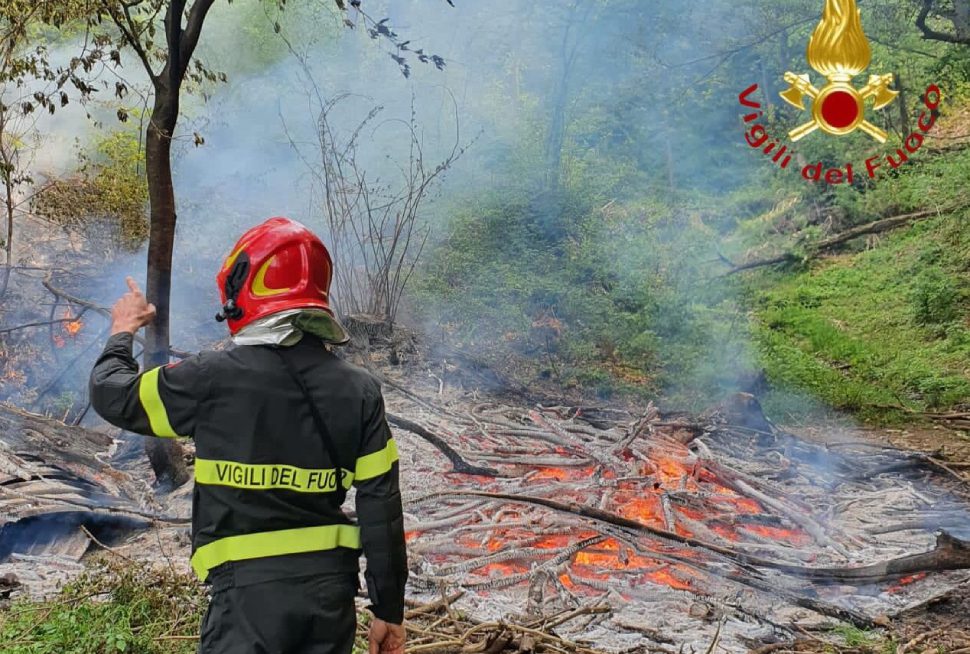 Vigili-del-fuoco-incendio