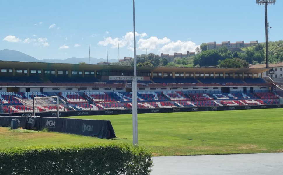Cosenza stadio