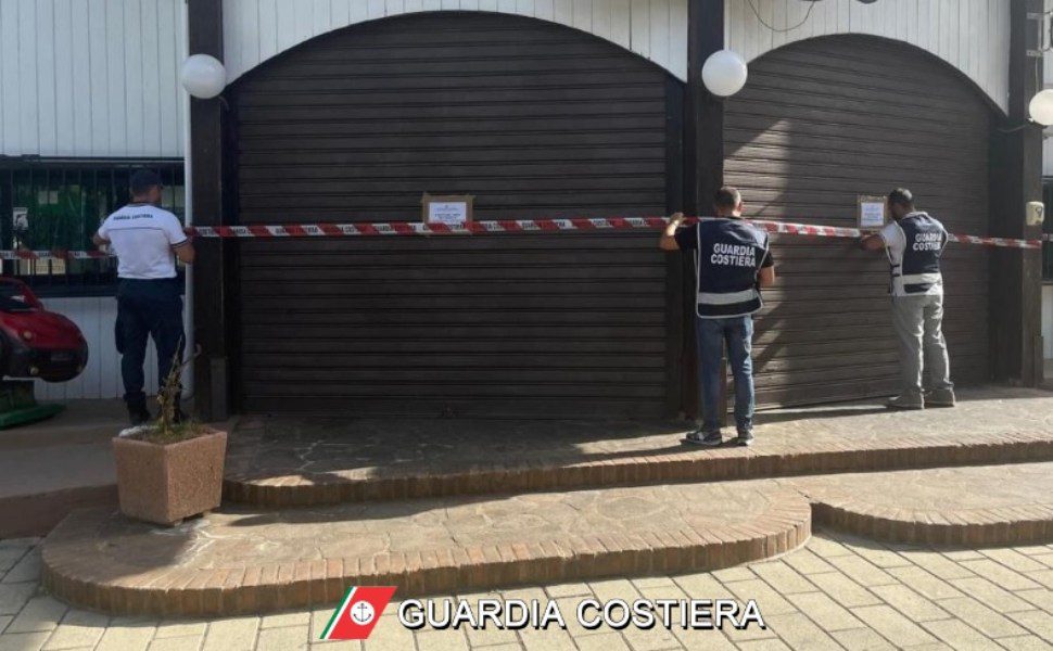 stabilimento rossano guardia costiera sequestro