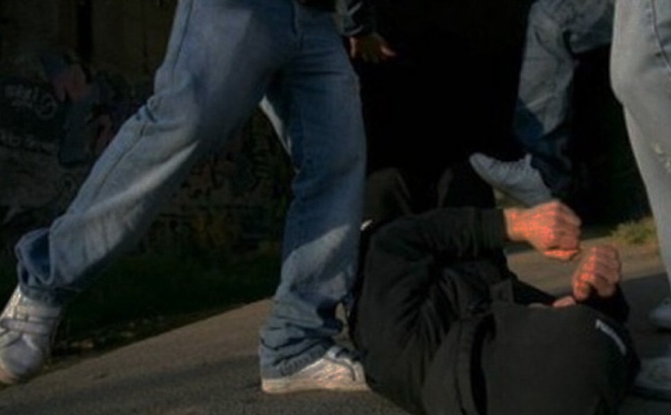 pestaggio baby gang generico