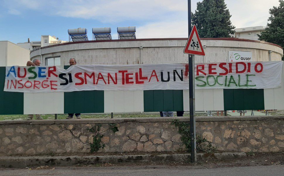 striscione auser via panagulis