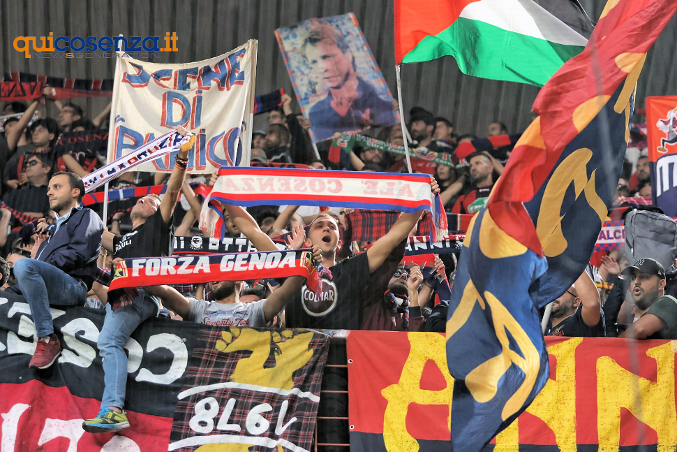 Cosenza tifosi