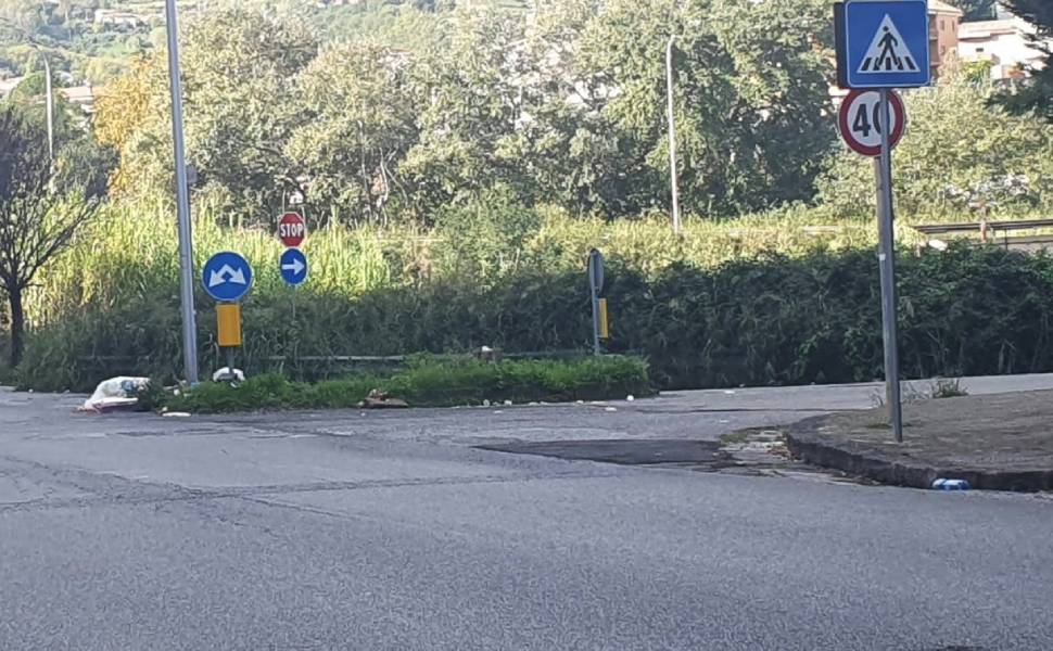 cosenza abbandono rifiuti 02