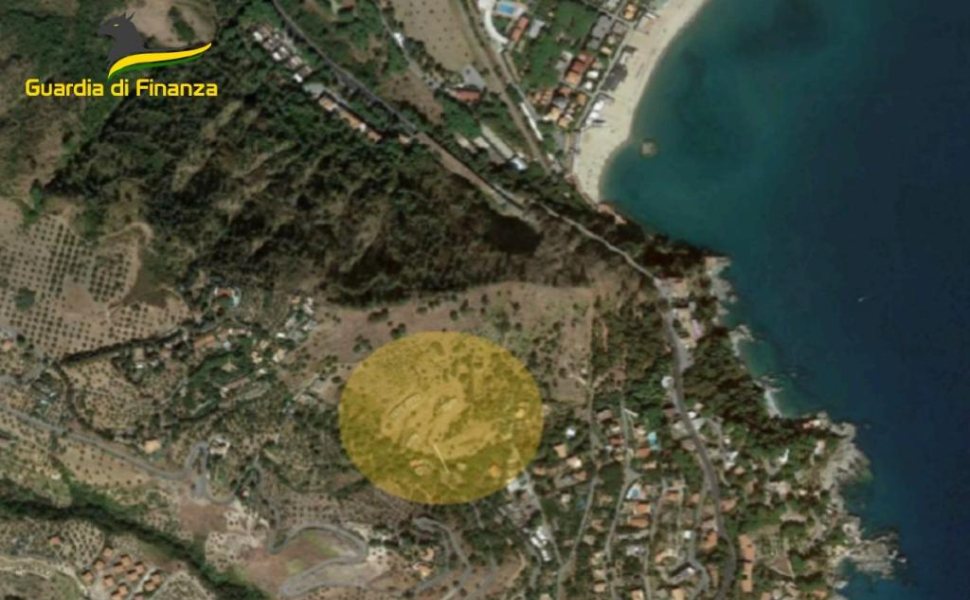 terreno staletti indagini finanza