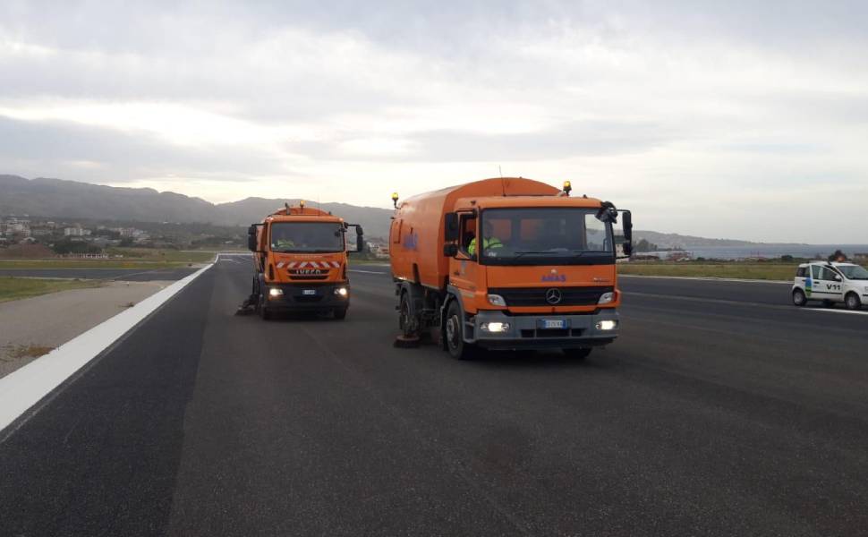 spazzatrici anas aeroporto reggio